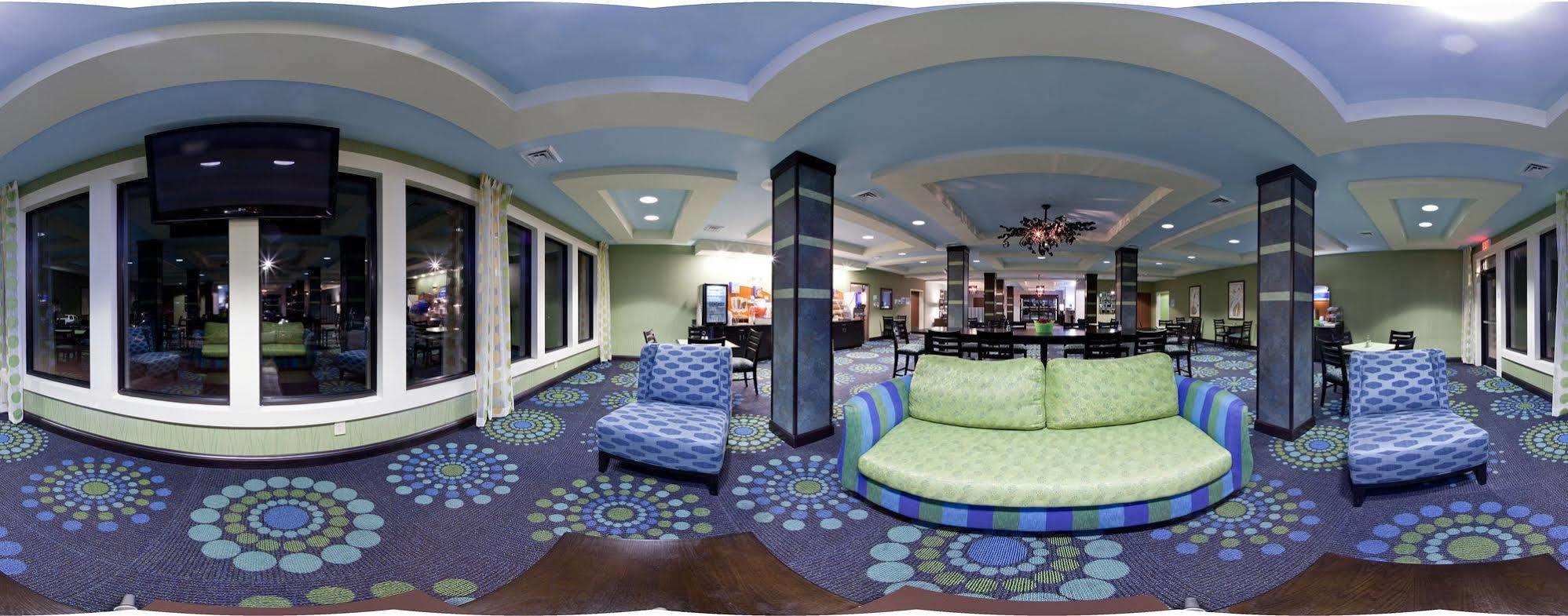 Holiday Inn Express Hotel & Suites Salem By Ihg Ngoại thất bức ảnh